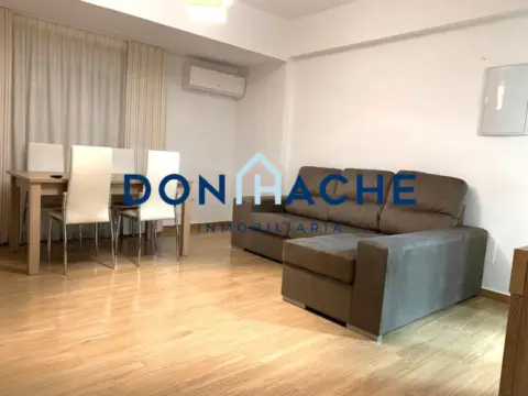 Piso en Reina Sofía-Salesianos-Bodegones