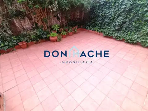 Chalet adosado en Abadías-Norte