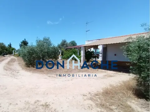 Terreno en Reina Sofía-Salesianos-Bodegones