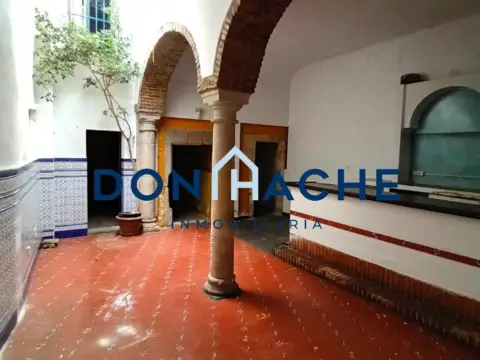 Casa en calle de Romero Leal