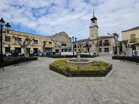 Casa adosada en Calera y Chozas