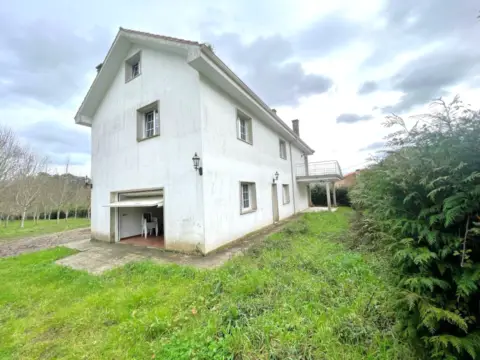 Casa en calle A Freiria