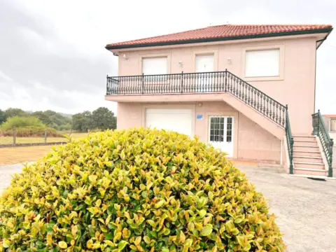 Chalet unifamiliar en calle Mazas