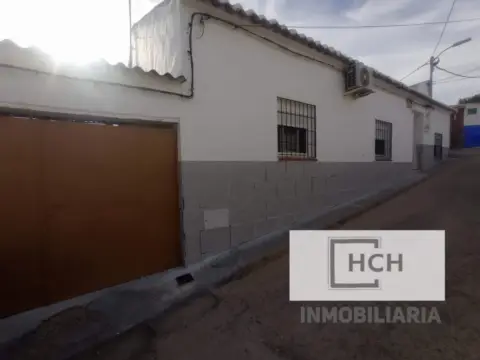 Casa unifamiliar en calle del Huerto, 15