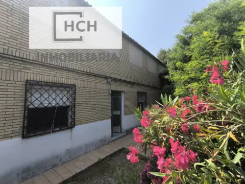 Chalet en calle de Santa Lucía, 15