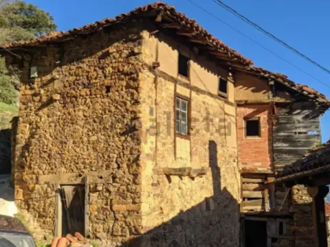 Casa a Barrio de Toranzo, 1