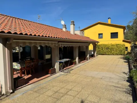 Casa en Carrer del Segrià