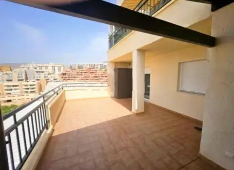 Piso en calle de José María Molina