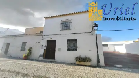 Casa adosada en Valencina de La Concepción
