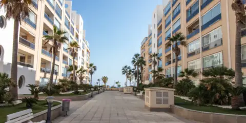 Piso en calle Santa Marta, 2