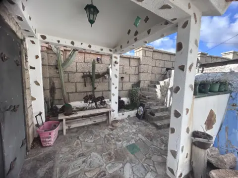 Chalet rústico en calle Marta