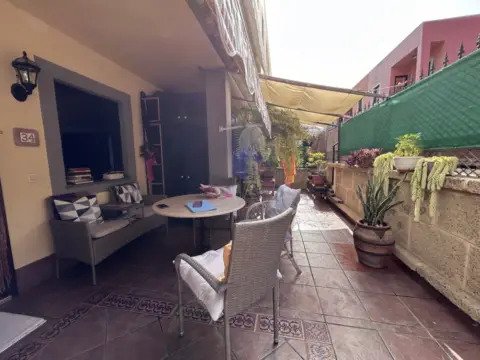 Apartamento en Avenida Rosa de los Vientos