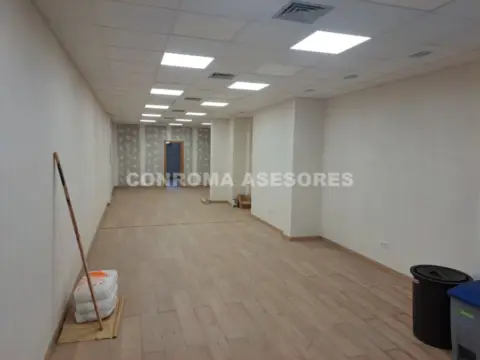 Local comercial en Carrer de la Mar
