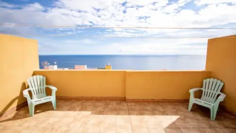 Chalet adosado en calle de los Jardines de Nivaria, 37