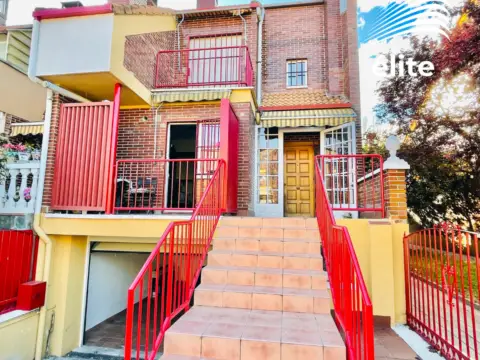 Chalet adosado en calle de las Eras, 5