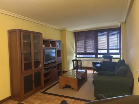 Piso en calle de Pérez de Ayala