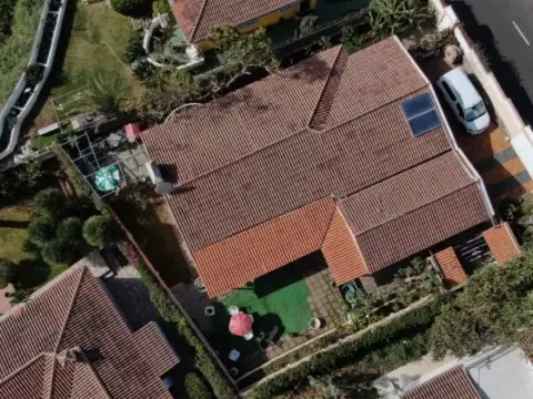 Chalet unifamiliar en Urbanización Las Cuevas