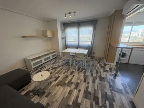 Piso en Carrer del Pintor Oliet