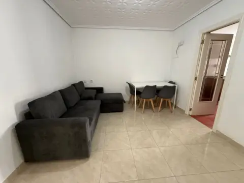 Piso en calle de Cádiz