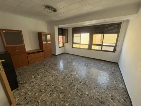 Piso en calle del Salvador