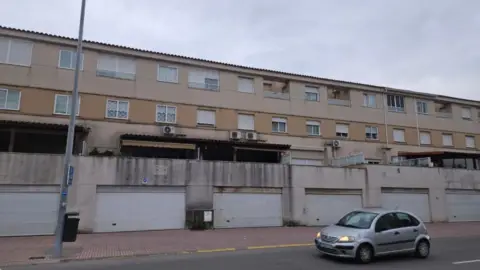 Casa adosada en calle Cabo de Machichaco