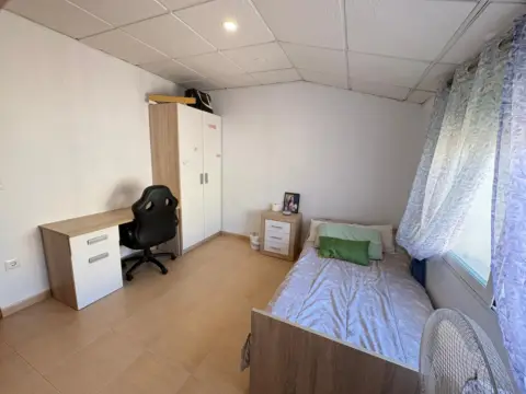 Casa pareada en Carrer de Borriol