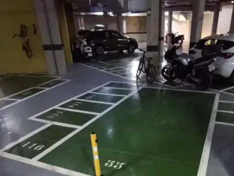 Garaje en calle Suiza
