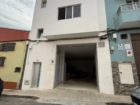 Casa en calle de José Bergamín