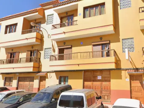 Local comercial en Carretera de las Meleguinas