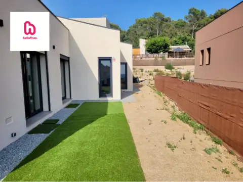 Chalet en Carrer Heures