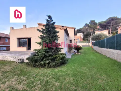 Chalet en Carrer Esquirols