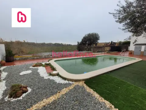 Chalet en Carrer de París