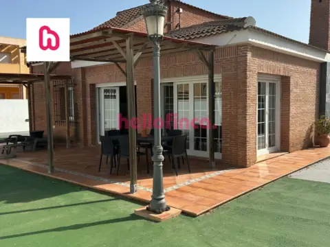 Chalet en calle Polígono Y, 156