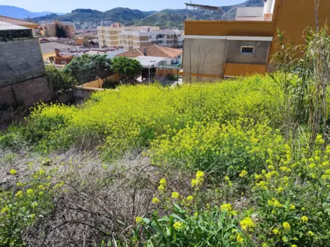 Terreno en calle de Pérez de Ayala, 14