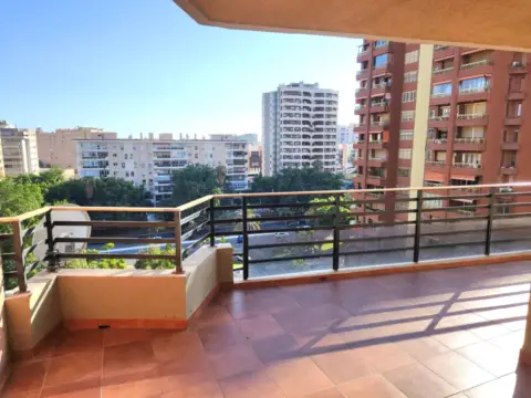 Piso en calle Compositor Lehmberg Ruiz