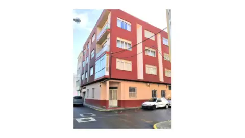 Local comercial en calle de Convento, 1