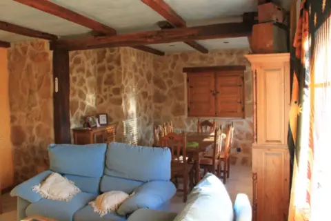 Paired chalet in calle de Campillo