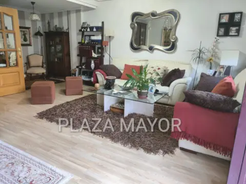 Chalet adosado en calle de Antonio Ponz