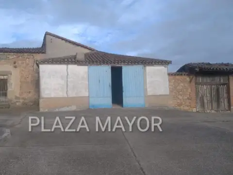 Nave comercial en calle Salamanca