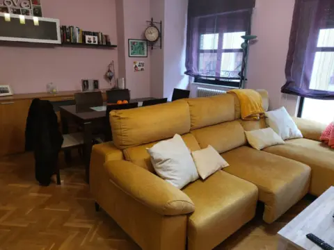 Dúplex en calle de León Felipe