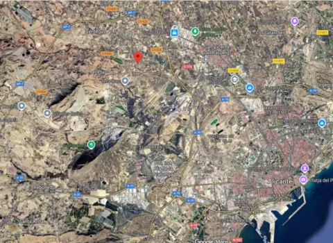 Chalet rústico en La Canyada del Fenollar