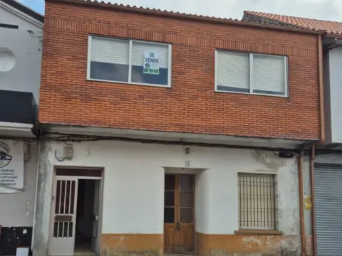 Casa en Avenida de Antonio Pintor