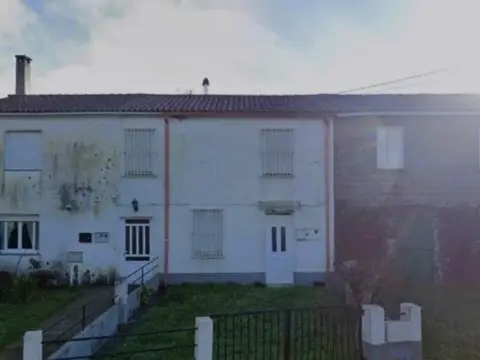 Casa en calle Lousa (Barbeito)