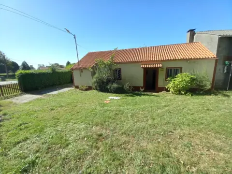 Casa en calle Devesela