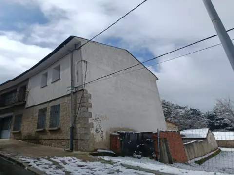 Piso en Paseo Apeadero, 15