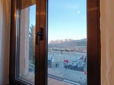 Piso en calle de Doña Elena, 1