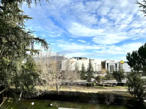 Piso en Urbanización Semisierra, nº 1