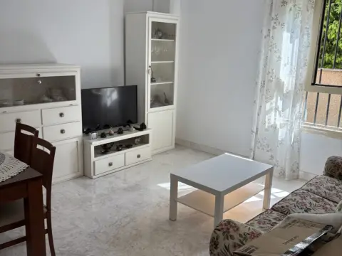 Piso en calle Beatriz de Suabia, 56