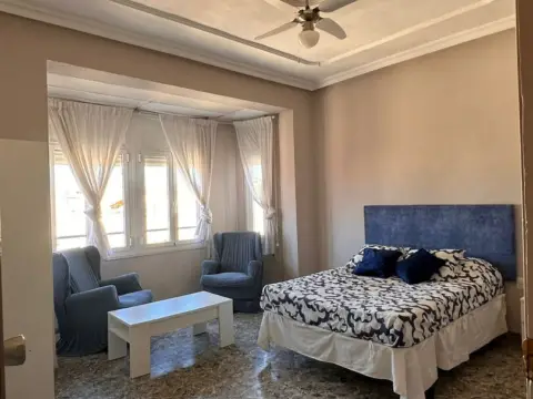 Piso en Barrio Peral-San Félix