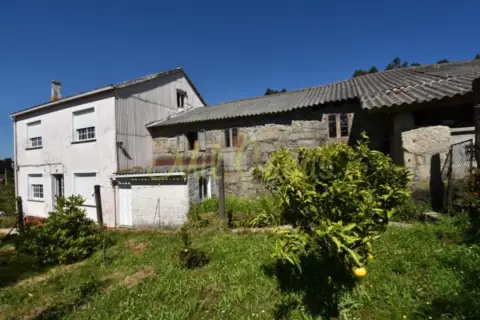 Casa en calle Ieste, nº 1